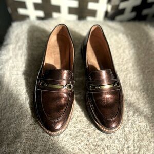 Brown Naturalizer loafer